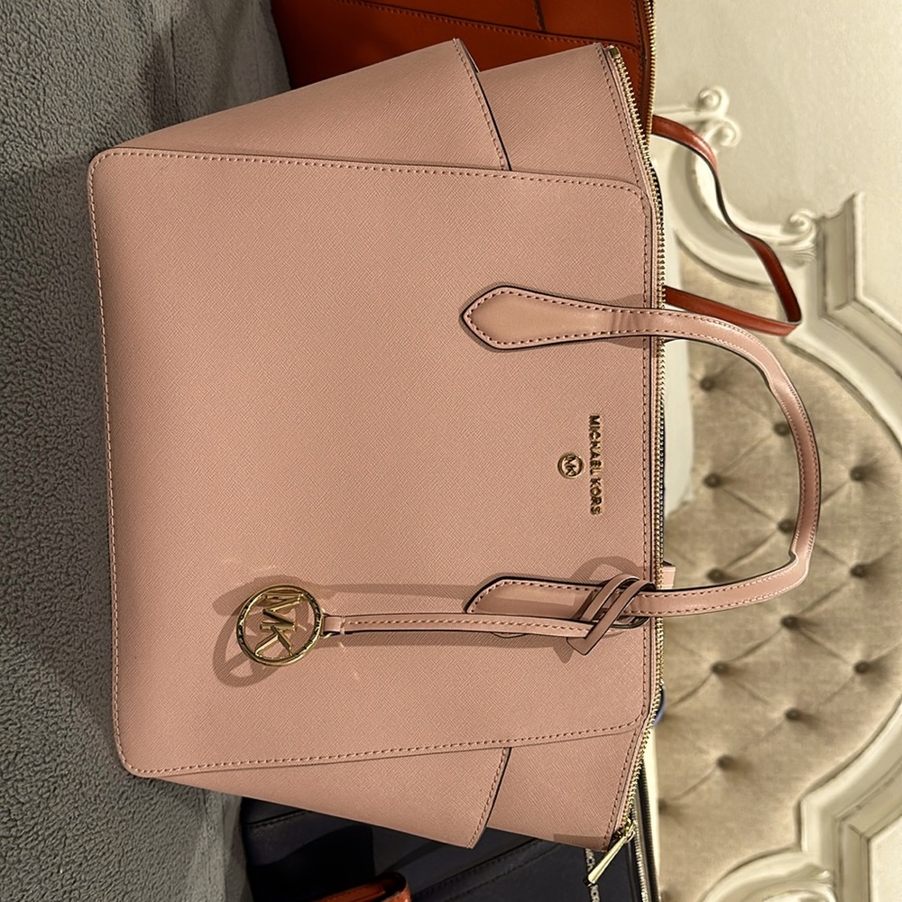 Michael Kors Marilyn tote brand new with tags